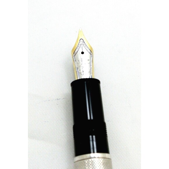MONTBLANC SOLITAIRE FOUNTAIN PEN 144S STERLING SILVER BARLEY AND GOLD PLATED - Picture 7 of 11